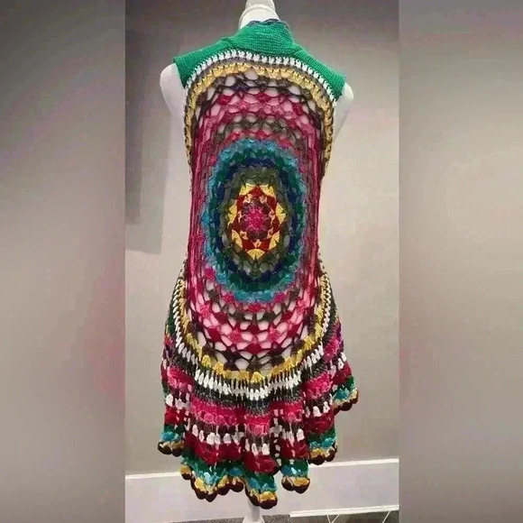 Unban Mango Mandala knitted hippy festival vibe vest size Medium multi color - Picture 5 of 9